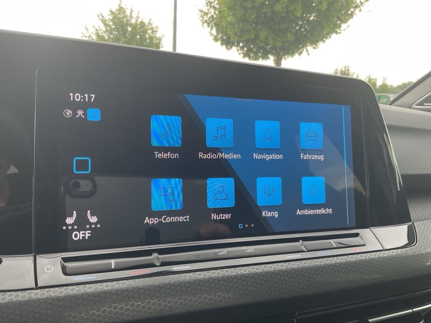 Volkswagen Golf 8 VIII Clubsport 2.0 TSI - Samsaru's Car Outlet