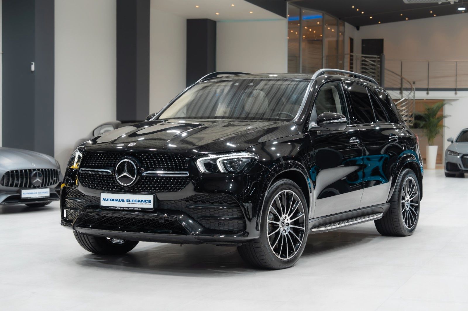 Mercedes-Benz GLE 350de 4M*AMG-LINE*NIGHT*SOFT-CLOSE*BURMESTER