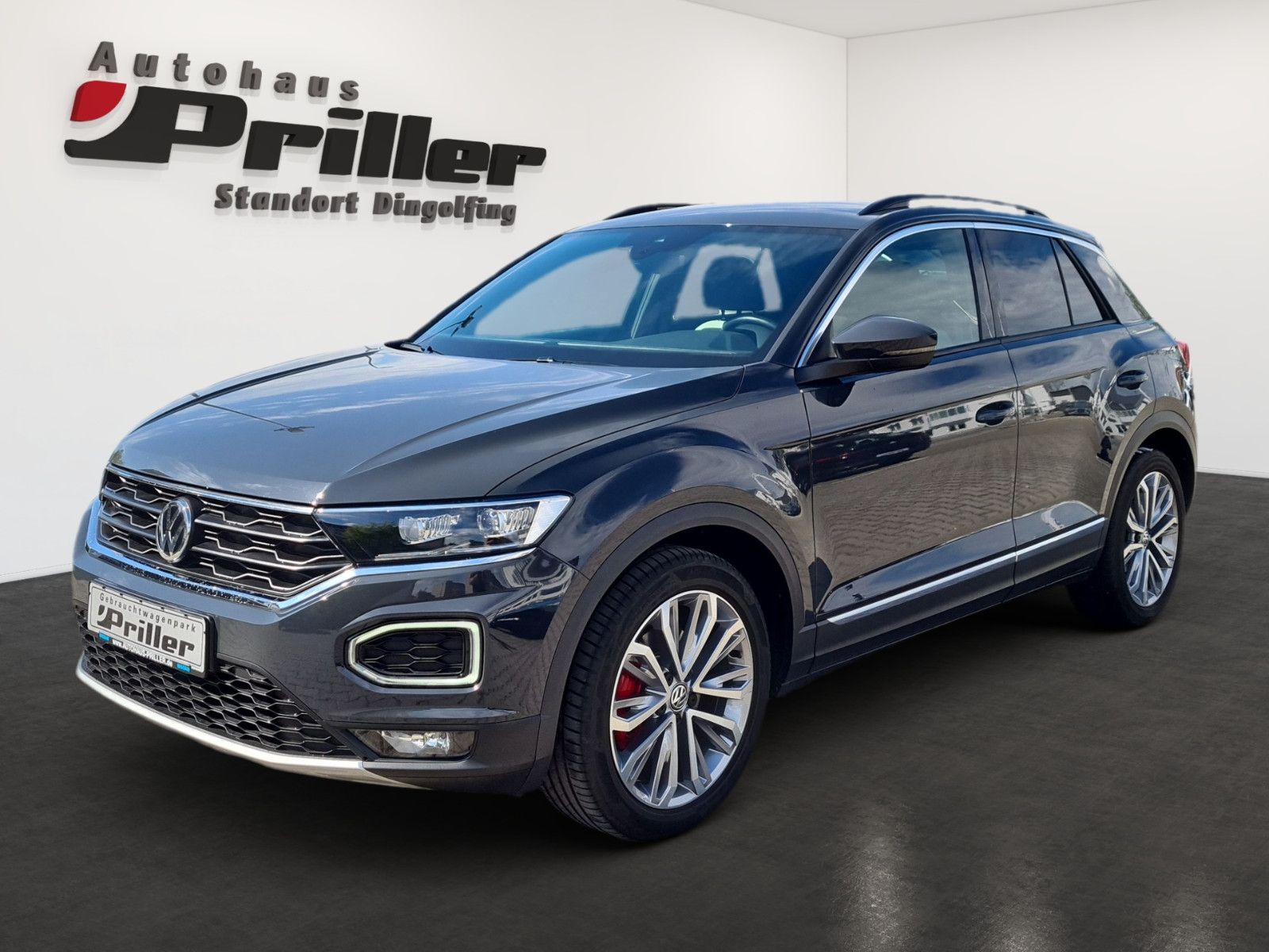 Volkswagen T-Roc 2.0 TDI Sport 4Motion - Samsaru's Car Outlet