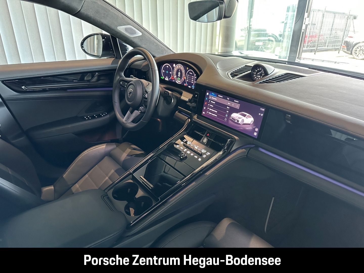 Porsche Panamera Turbo E-Hybrid/Active Ride/Sportabgasan