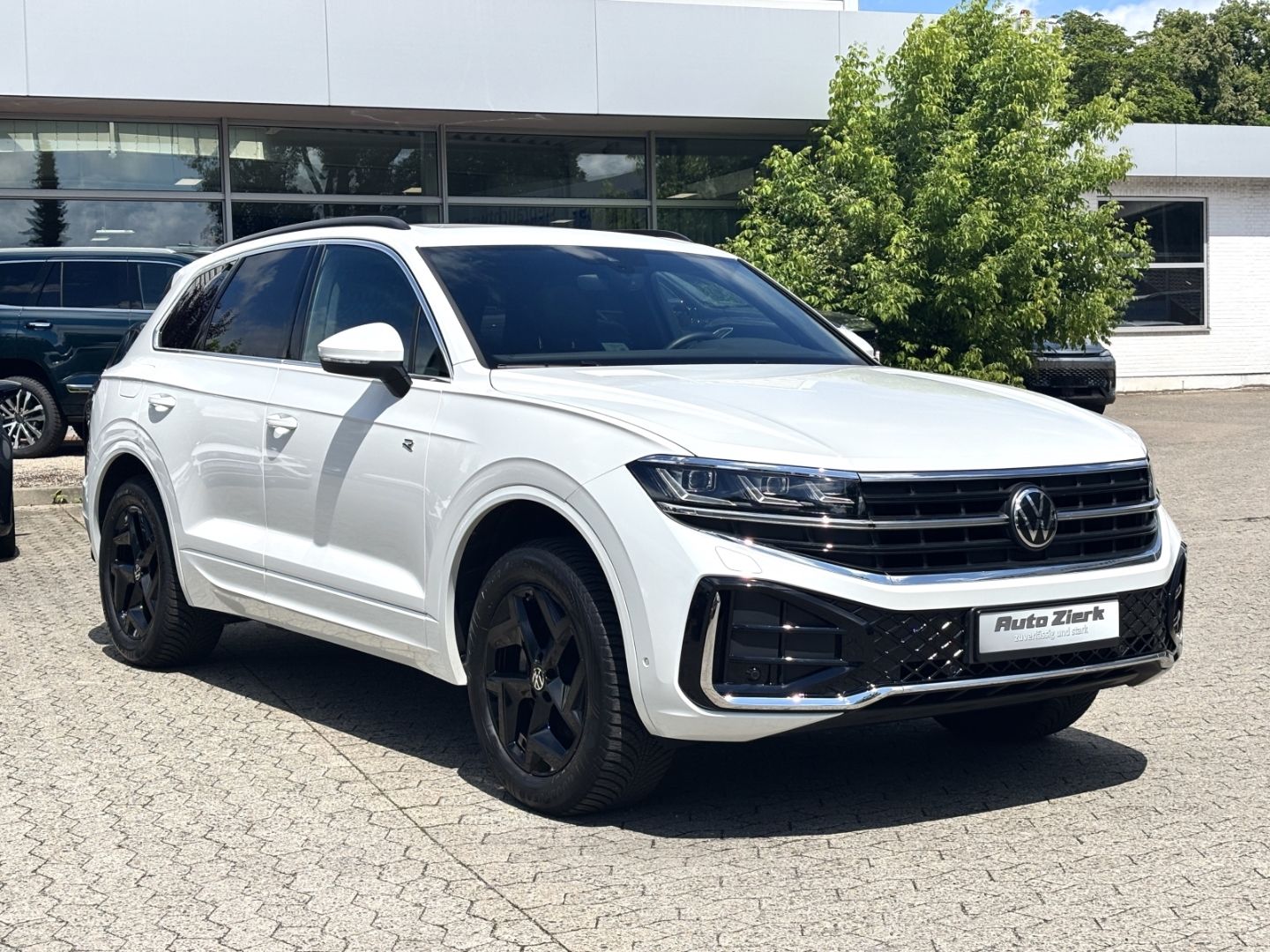 Volkswagen Touareg 3.0 TDI 4Motion R-Line ACC IQ.LIGHT PANO