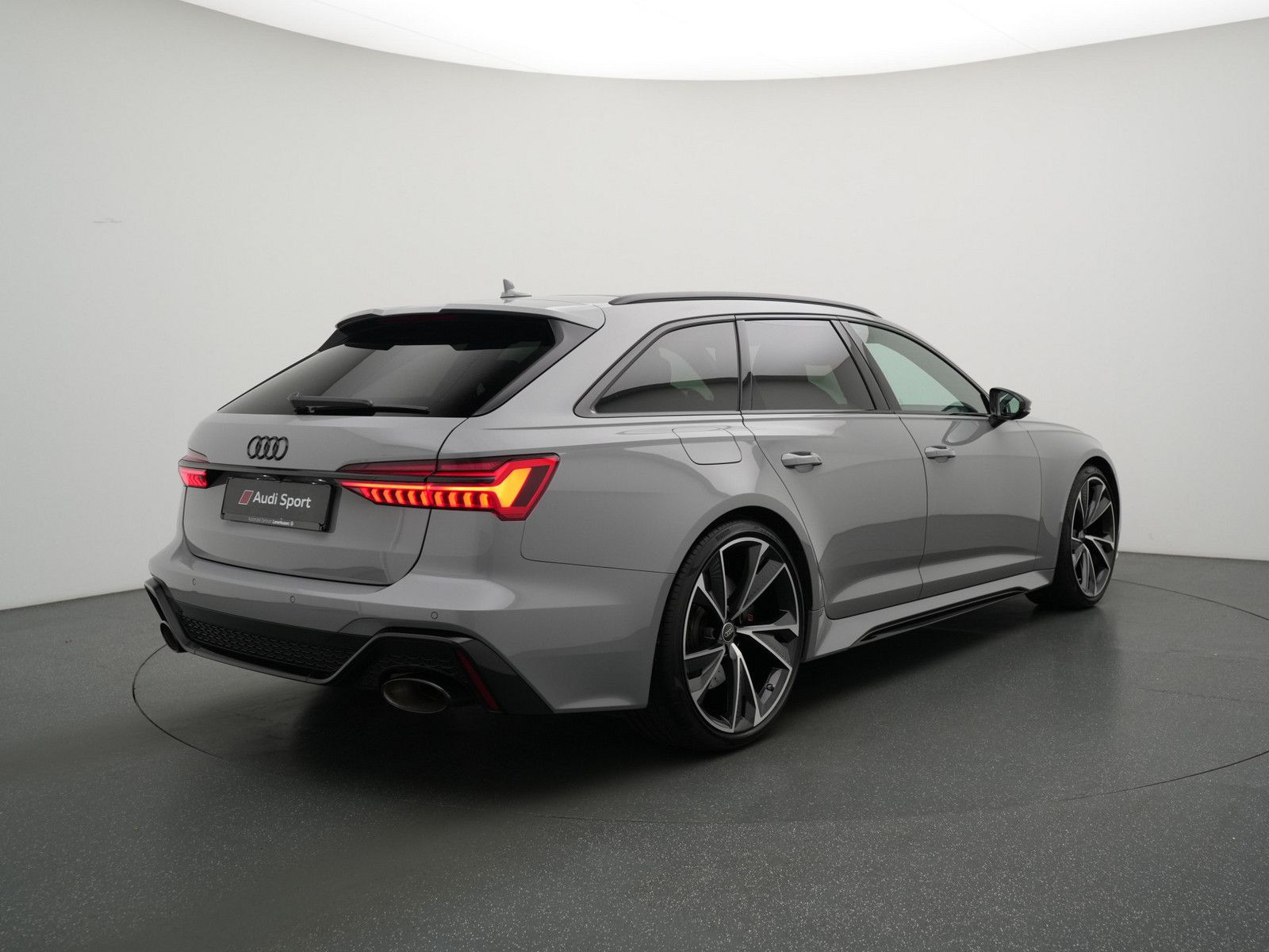 Audi RS6 VIRT PANO B&O LASER MEMORY SHZ RAUTE LEDER