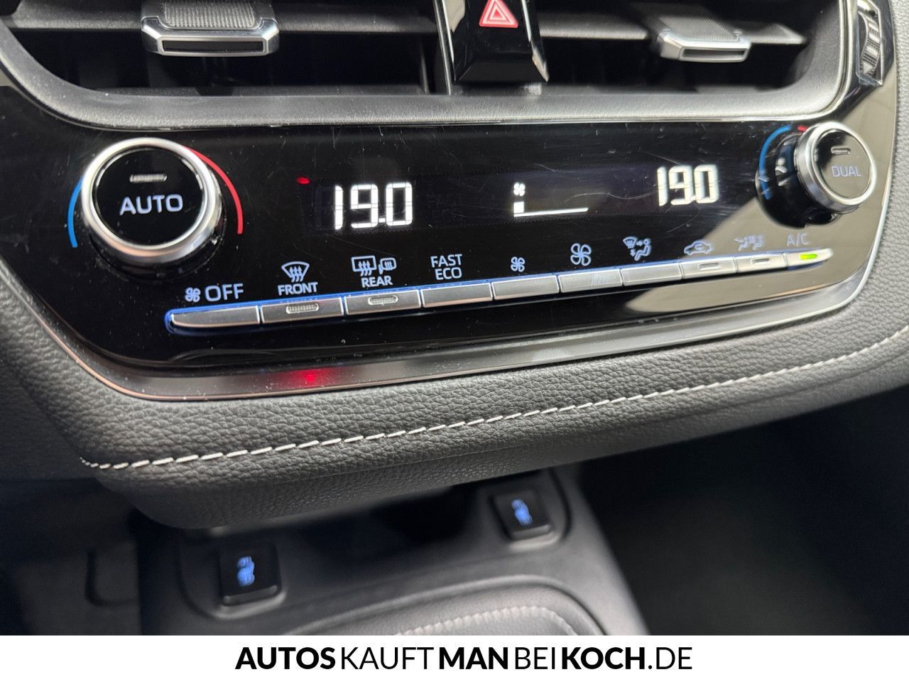 Toyota Corolla TS 1.8 Hybrid CVT Comfort NAVI LED ACC