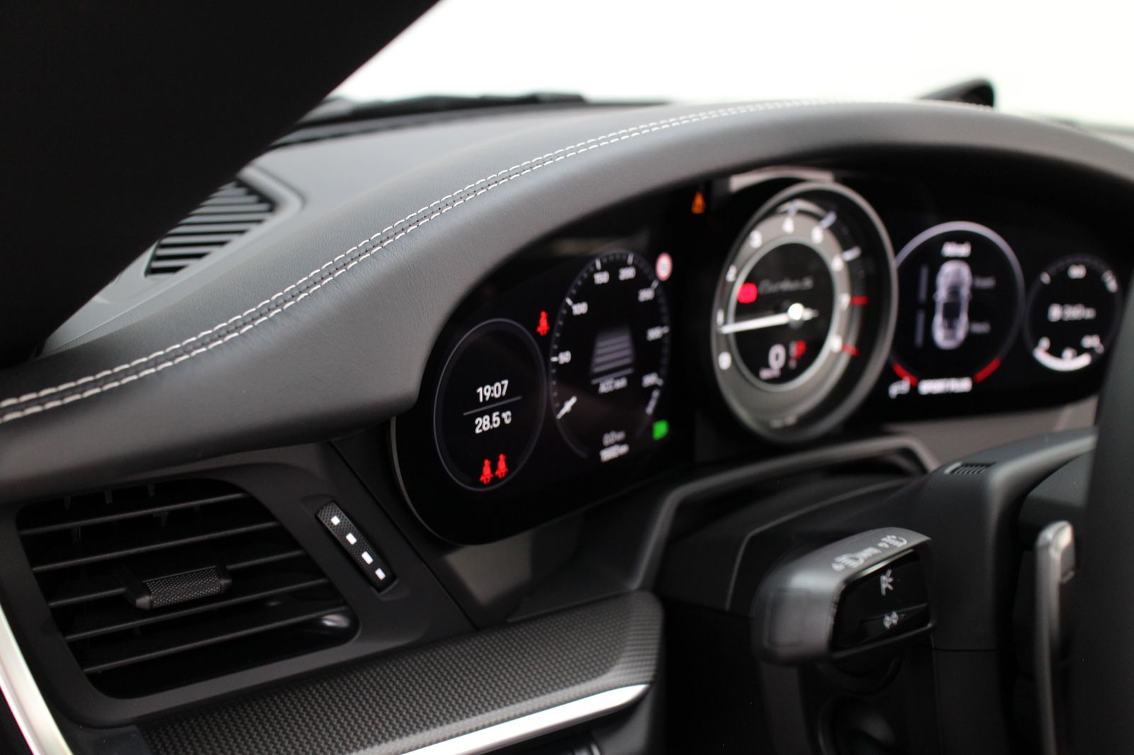 Porsche 911 992 Turbo S Cabriolet Keramik Lift PSAM PDLS