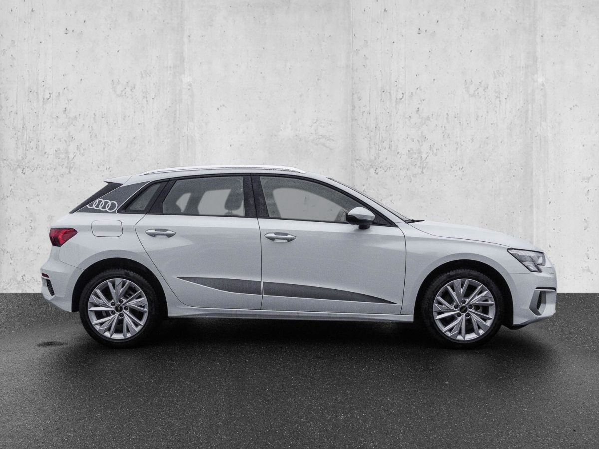 Audi A3 Sportback 30 TFSI S tronic Advanced (AHK)