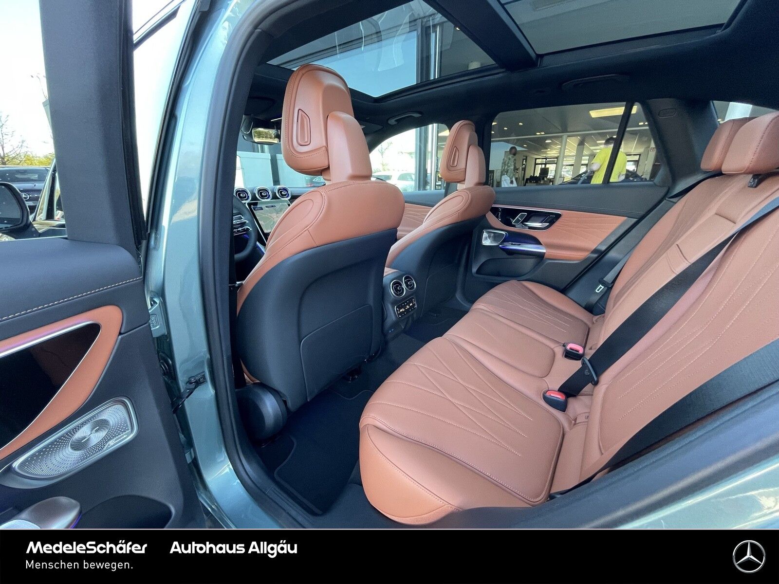 Mercedes-Benz GLC 300 d 4M AMG Night Dist DigLi AHK Standh HuD