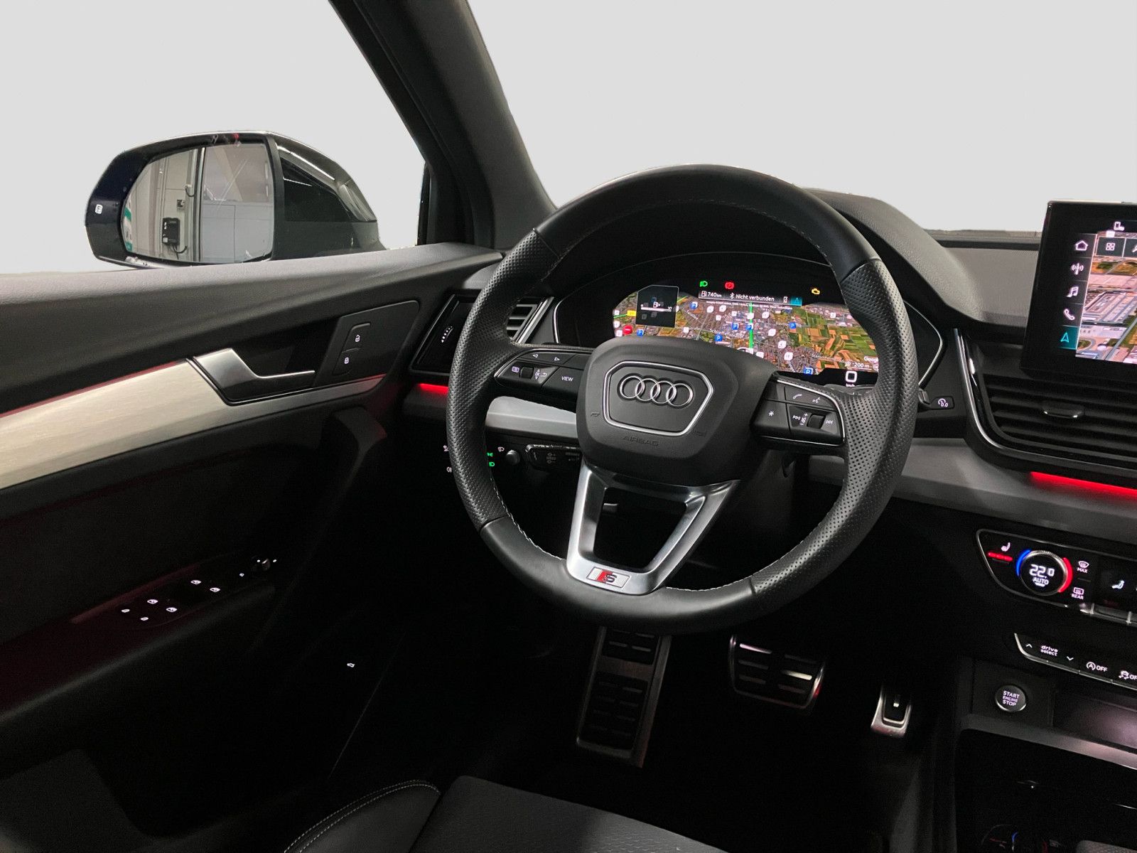 Audi Q5 Sportback 40 TDI quattro S line - Samsaru's Car Outlet
