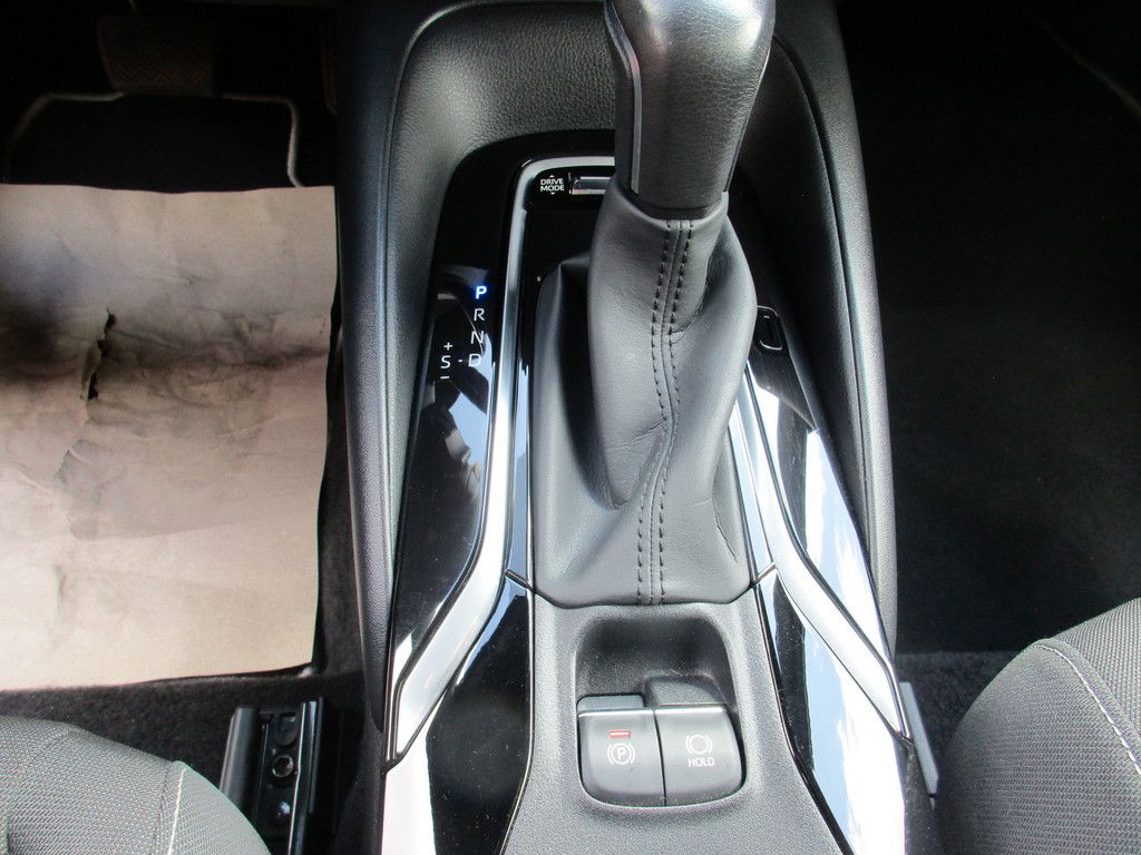Toyota Corolla Touring Sports 2.0 Hybrid - Samsaru's Car Outlet