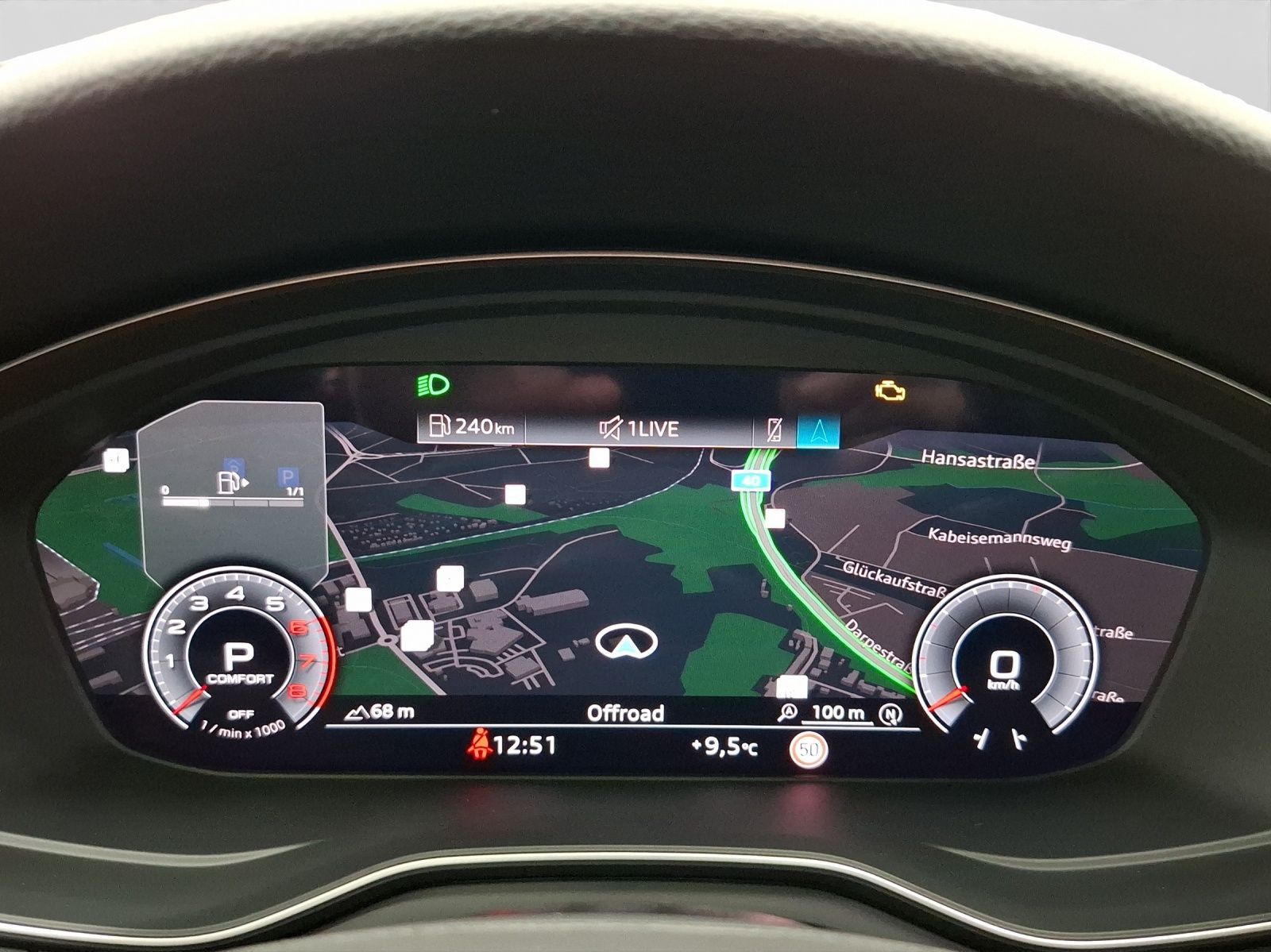 Audi A4 Avant 40 TFSI Q 2x S LINE AHK LM19 MATRIX-LED