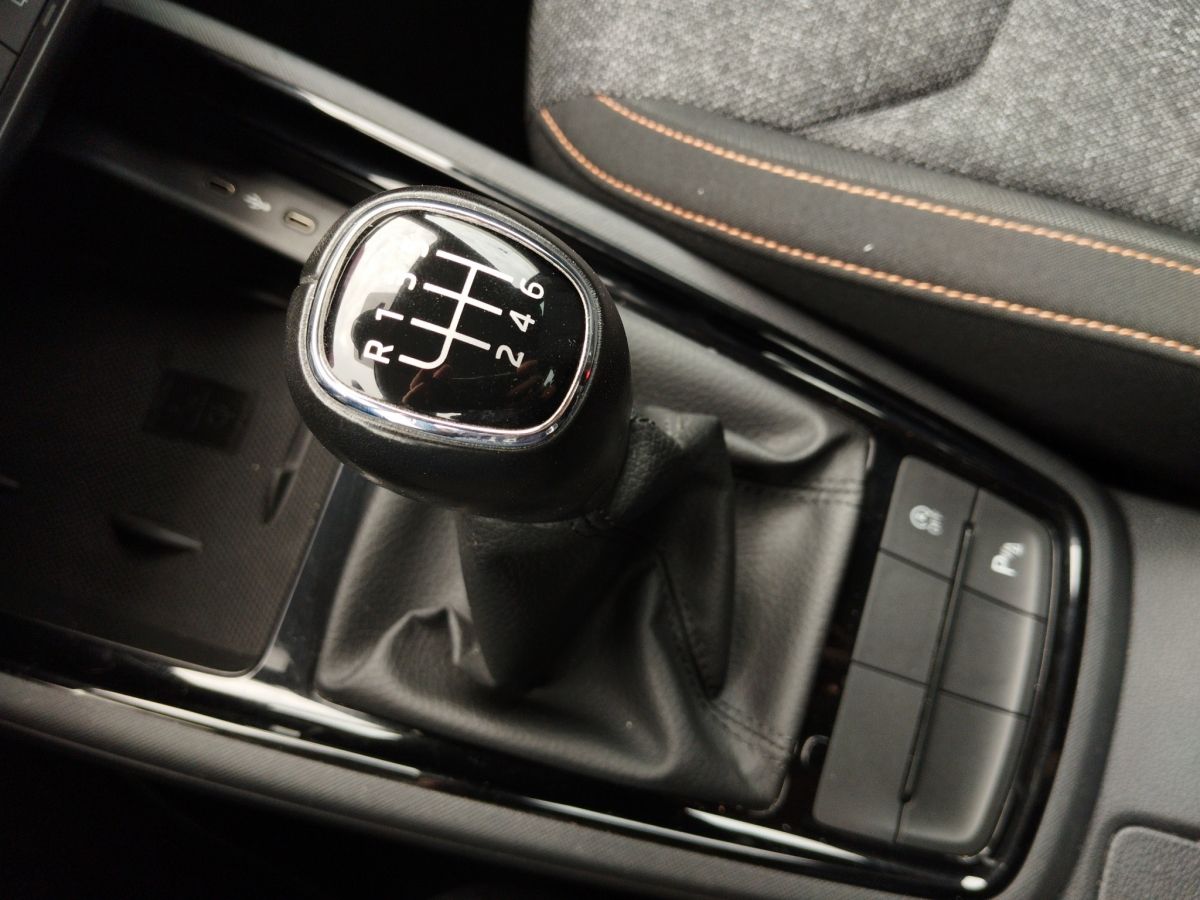 Skoda Kamiq 1.5 TSI Clever - Samsaru's Car Outlet