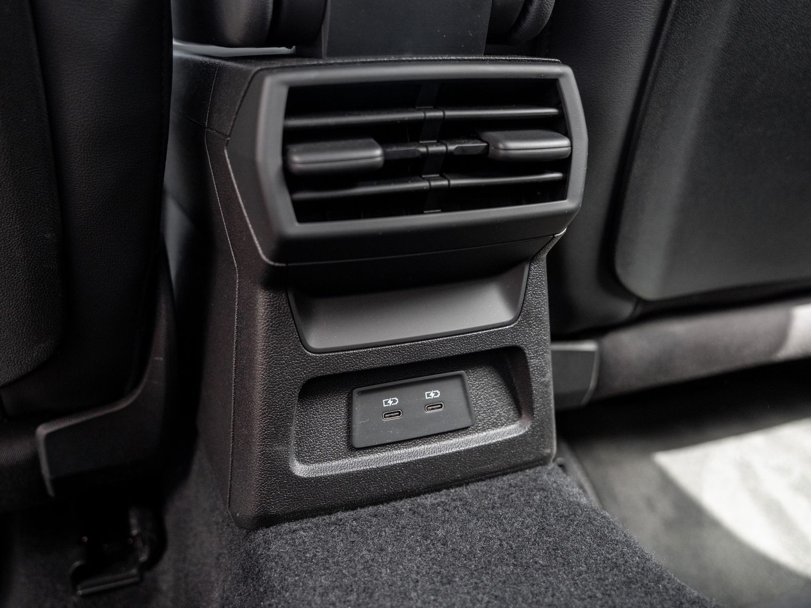 Audi A3 Sportback S line 35 - Samsaru's Car Outlet