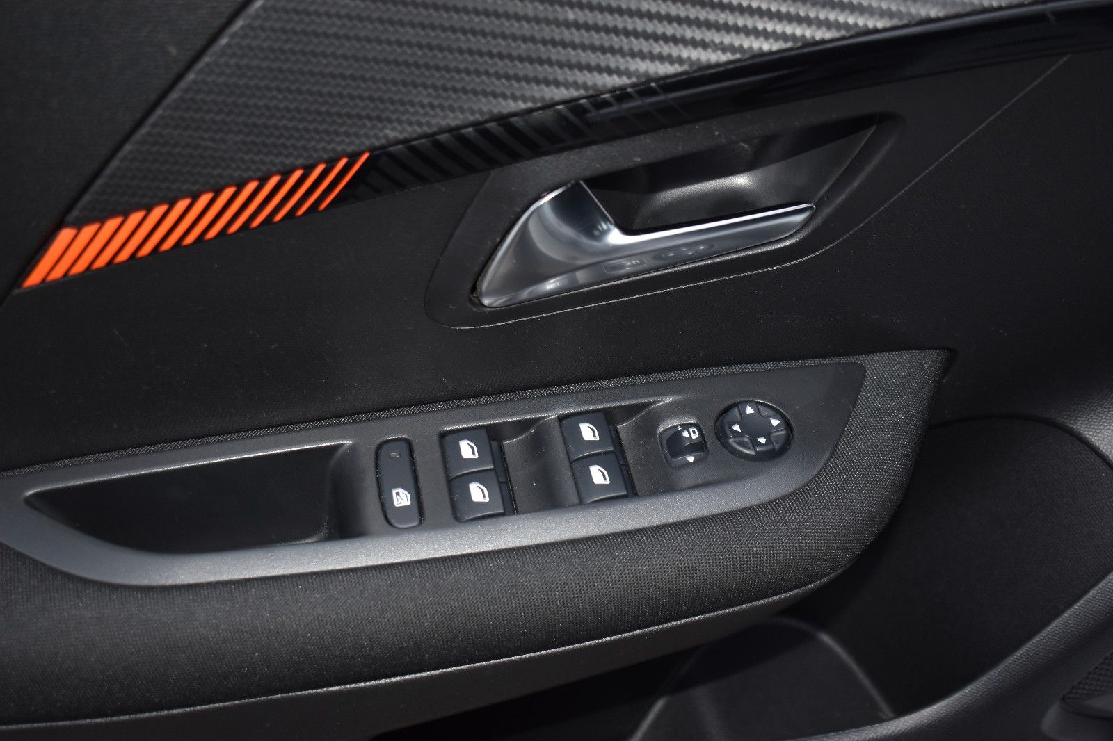 Peugeot 208 ActivePack 100 - Samsaru's Car Outlet