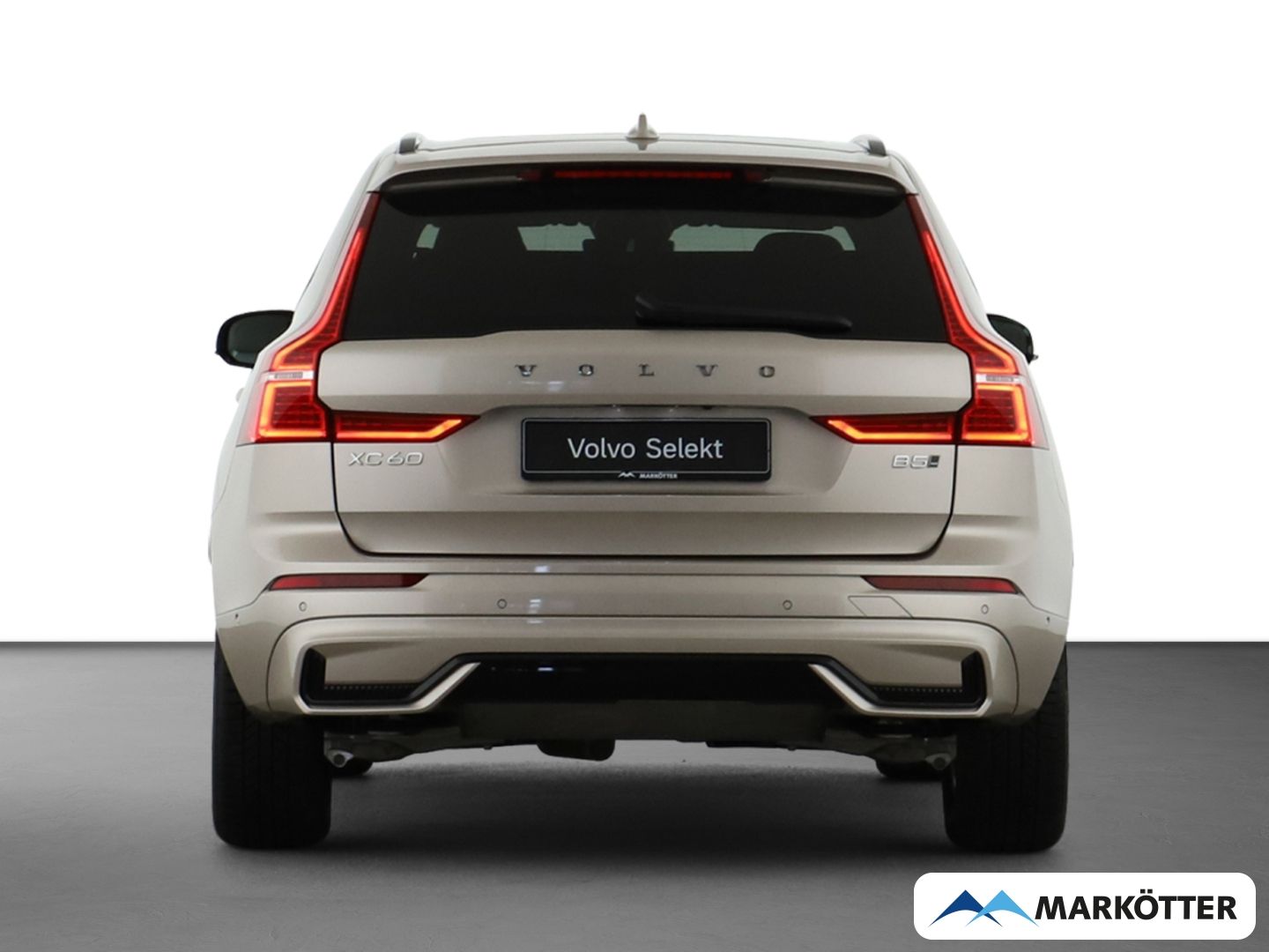 Volvo XC60 B5 AWD Plus Dark AHK/PANO/HARMAN/LHZ/BLIS