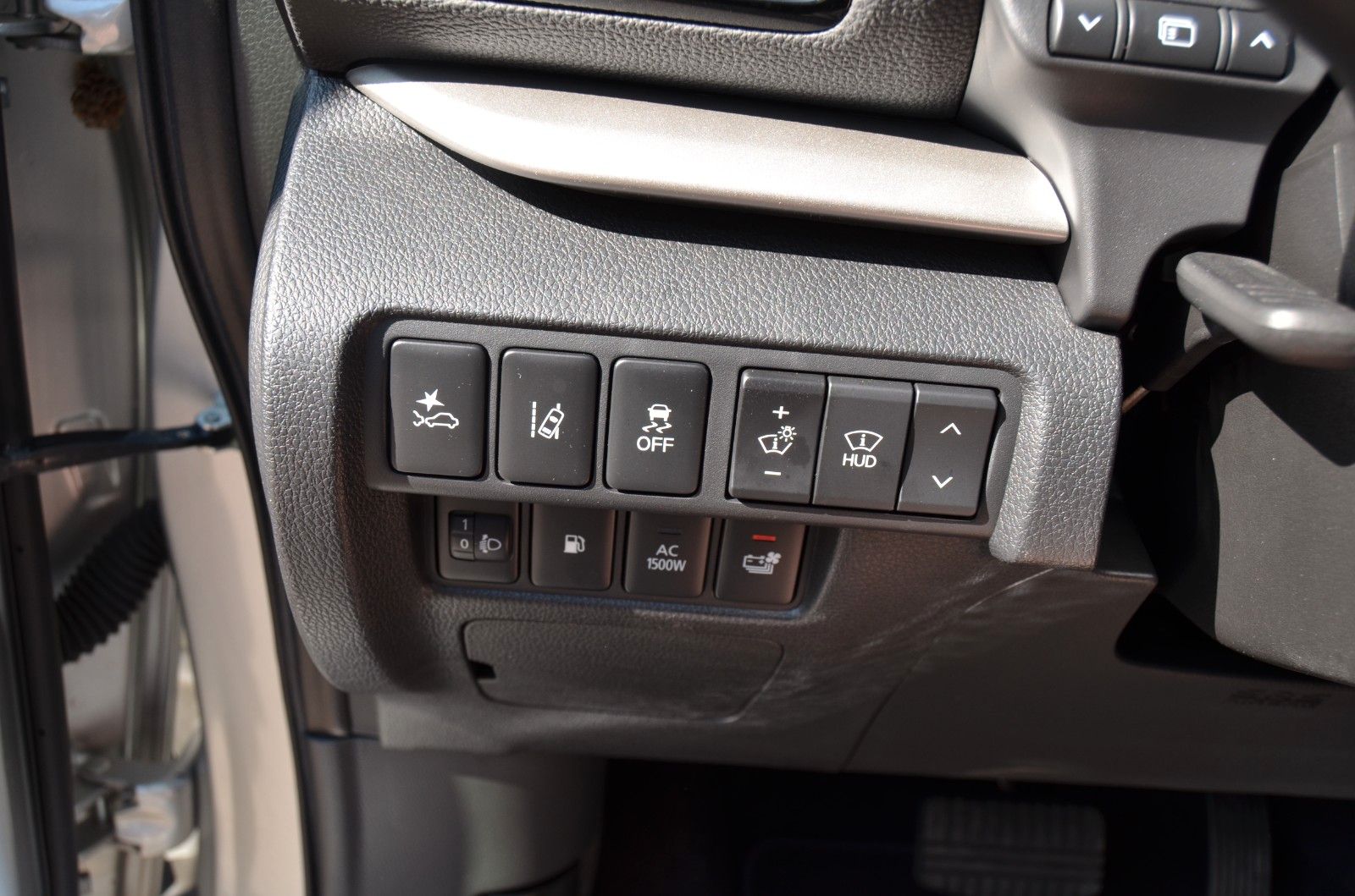 Mitsubishi Eclipse Cross 2.4 PHEV TOP 4WD LEDER ACC
