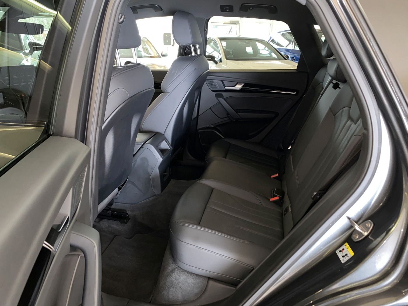 Audi Q5 S line 40 TDI q - Samsaru's Car Outlet