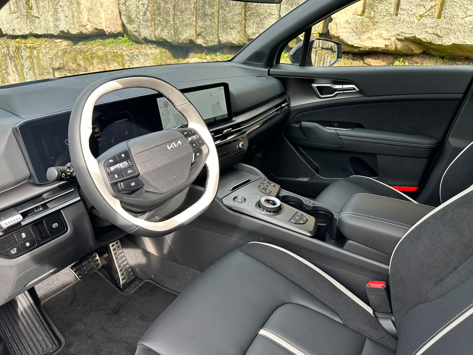 Kia SPORTAGE 1.6T PHEV AWD GT-LINE+HUD+360+PANO+AHK