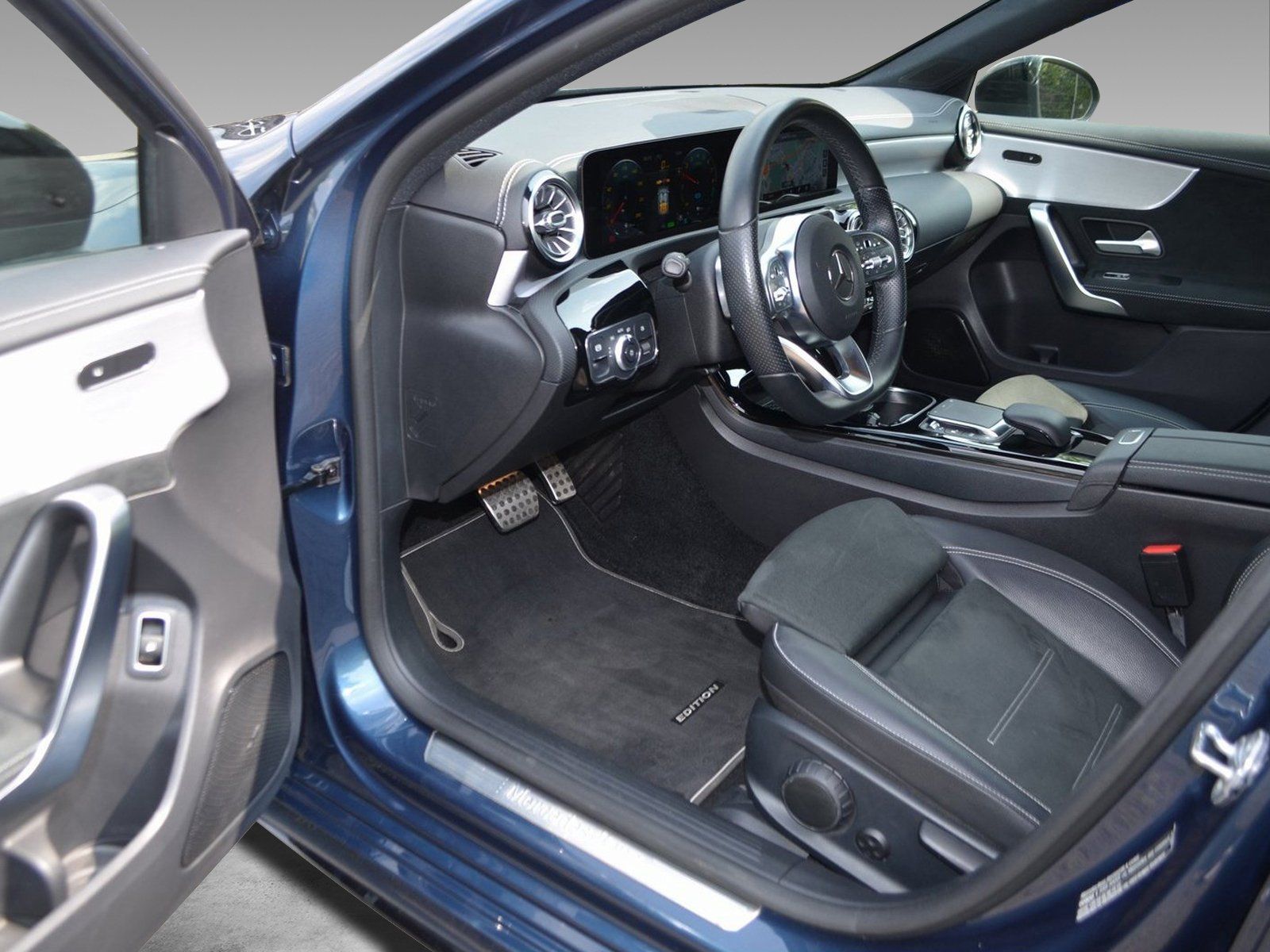 Mercedes-Benz e HYBR EDITION 2020 AMG - Samsaru's Car Outlet