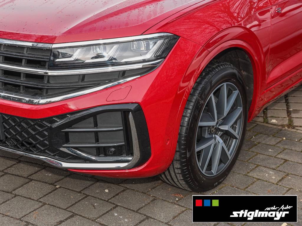 Volkswagen Touareg R-line 3.0TDI HUD+IQ-LIGHT+PANO+STANDHZG