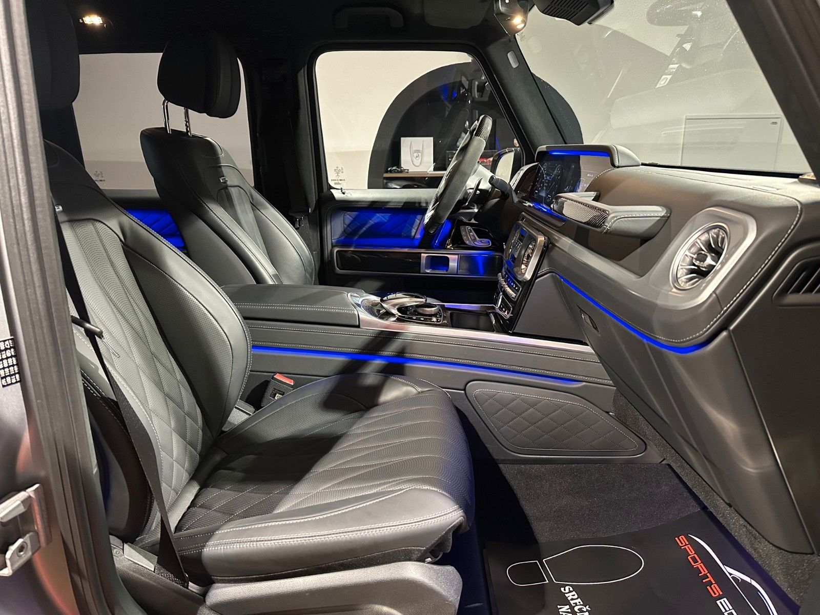 Mercedes-Benz G63 AMG - Samsaru's Car Outlet