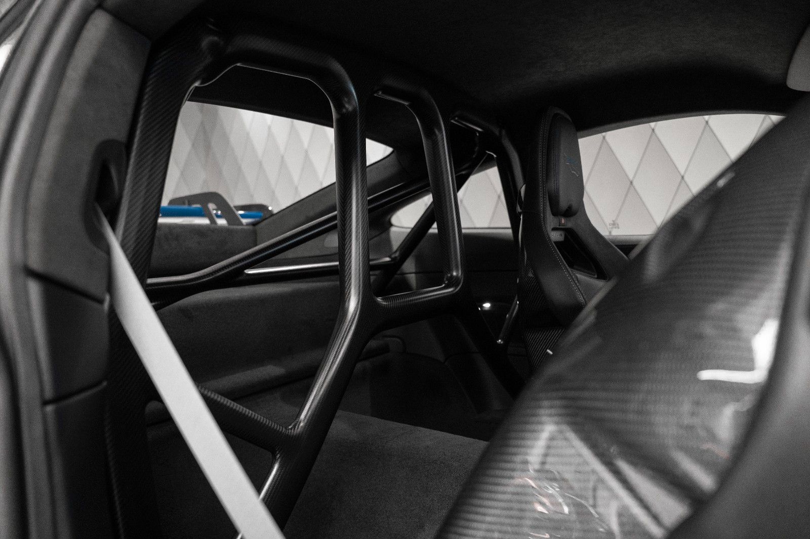 Porsche 992 GT3 - Samsaru's Car Outlet
