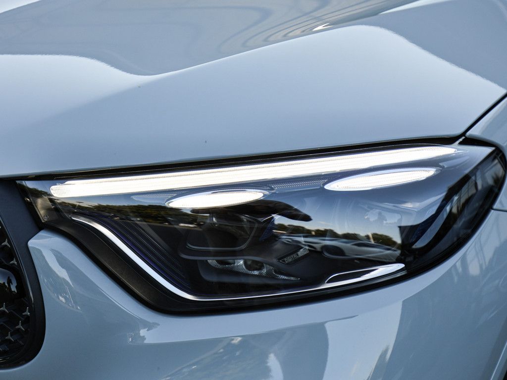 Mercedes-Benz GLC 300d AMG Line 4M Coupé AHK Abstandstemp. LED