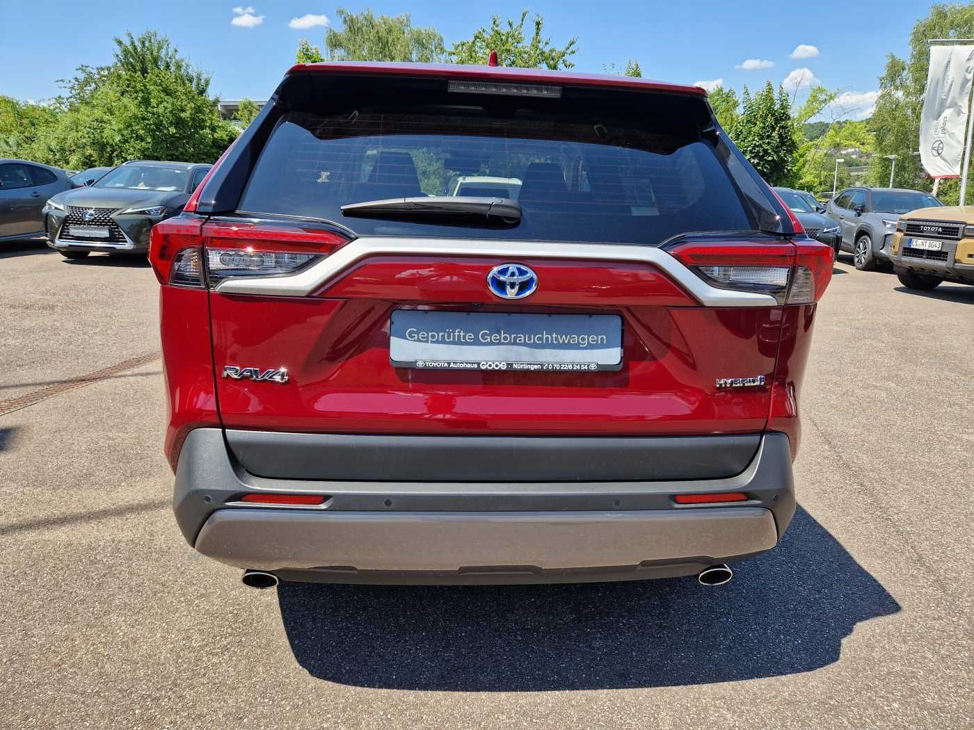 Toyota RAV4 Hybrid 4x4 Team - Samsaru's Car Outlet