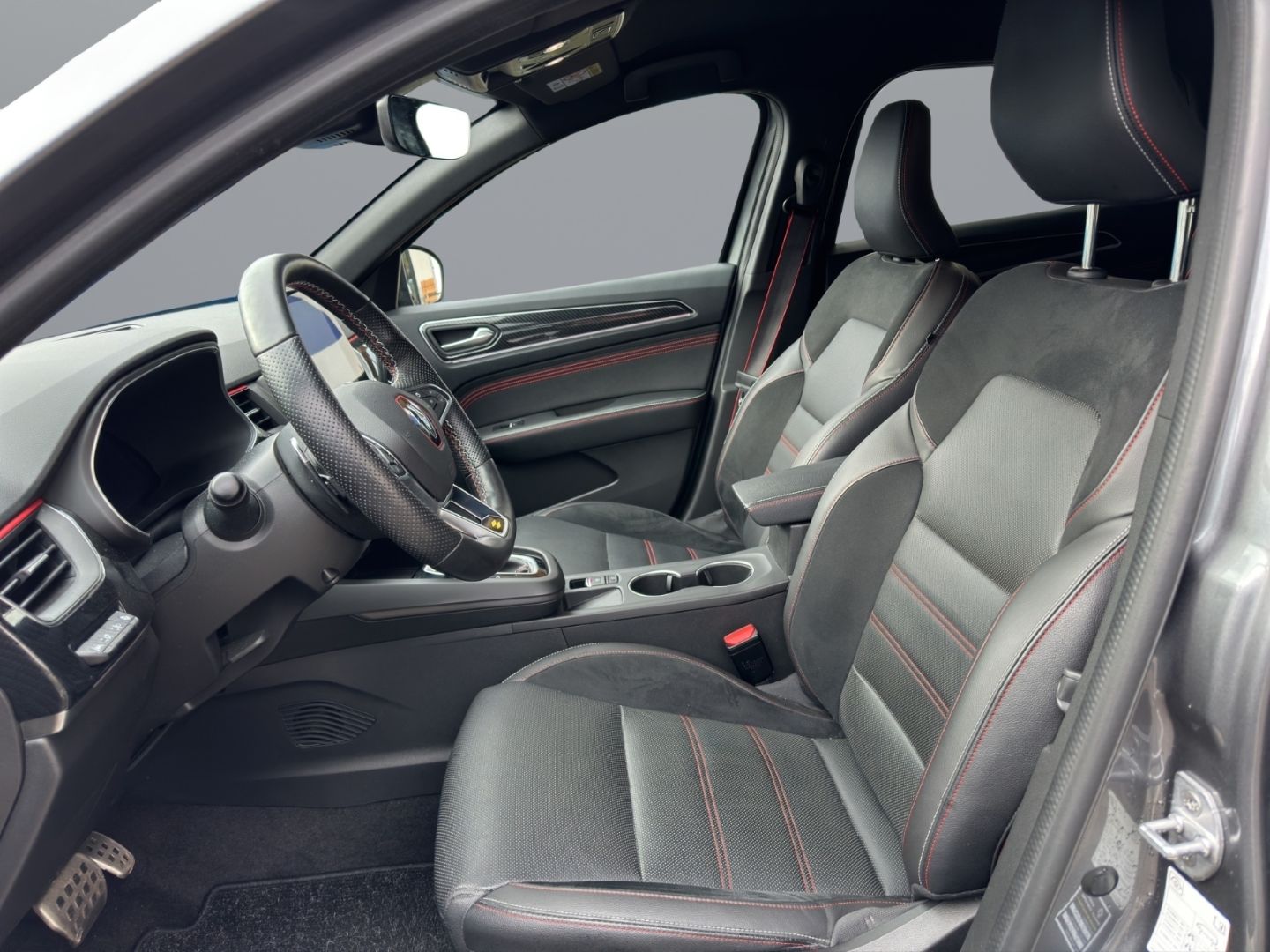 Renault Arkana R.S. Line 1.3 TCe 160 Mild-Hybrid - Samsaru's Car Outlet