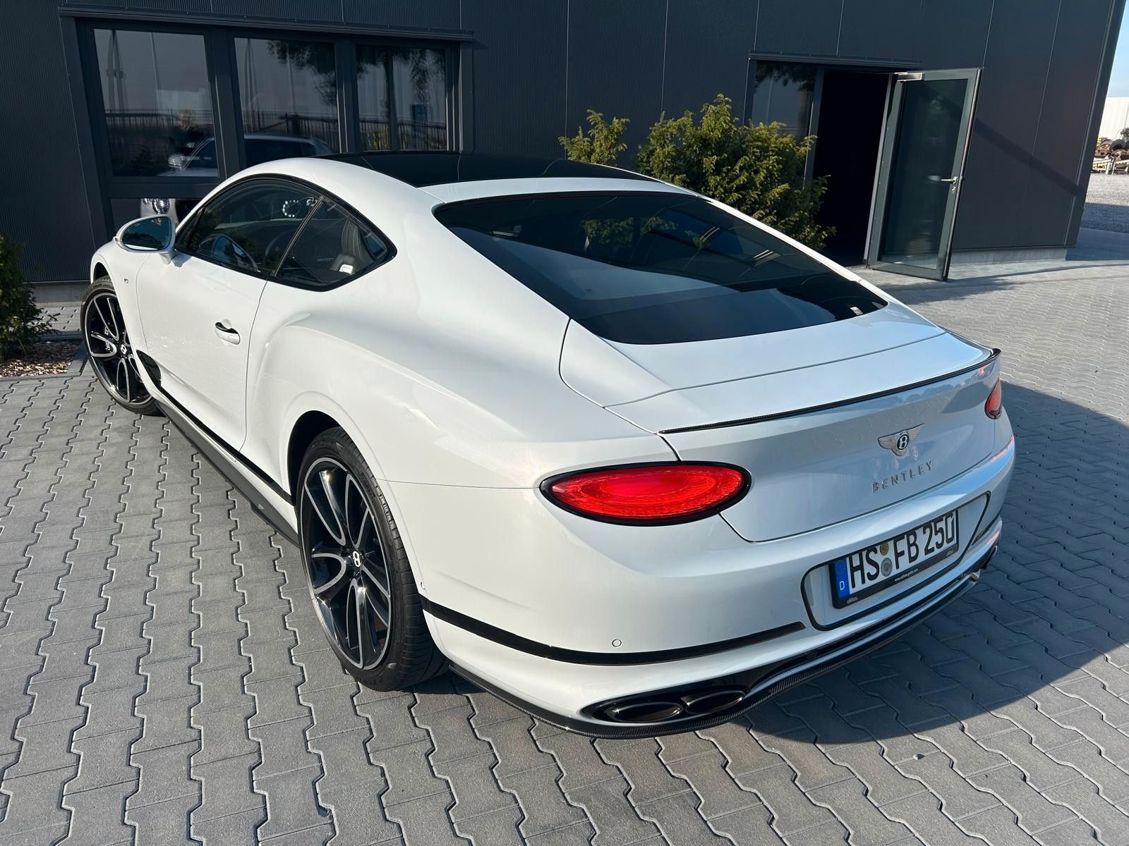 Bentley Continental GT V8 Mulliner - NAIM / PANO
