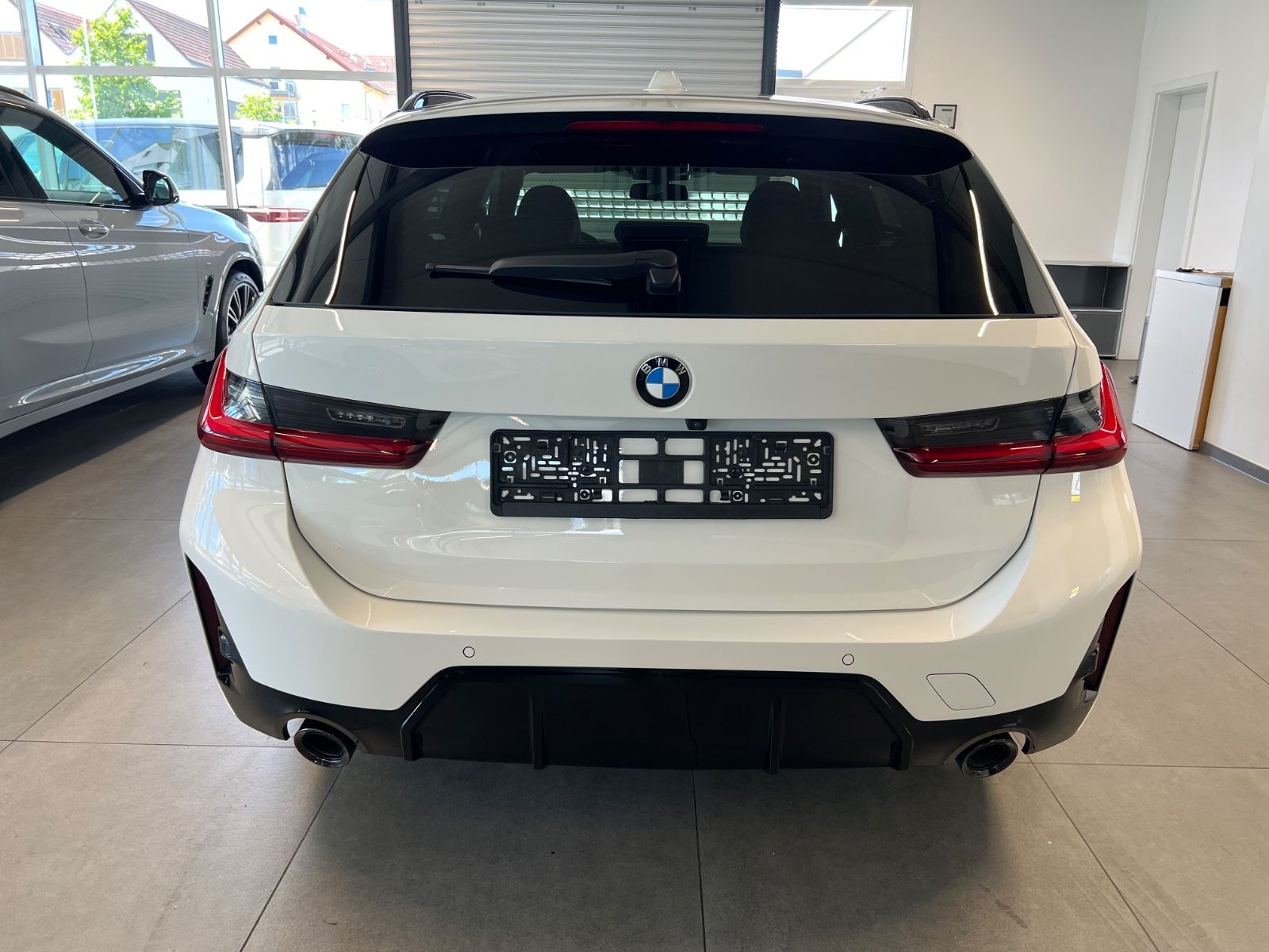 BMW 320 d xDrive Touring M Sport Pro Paket / H&K