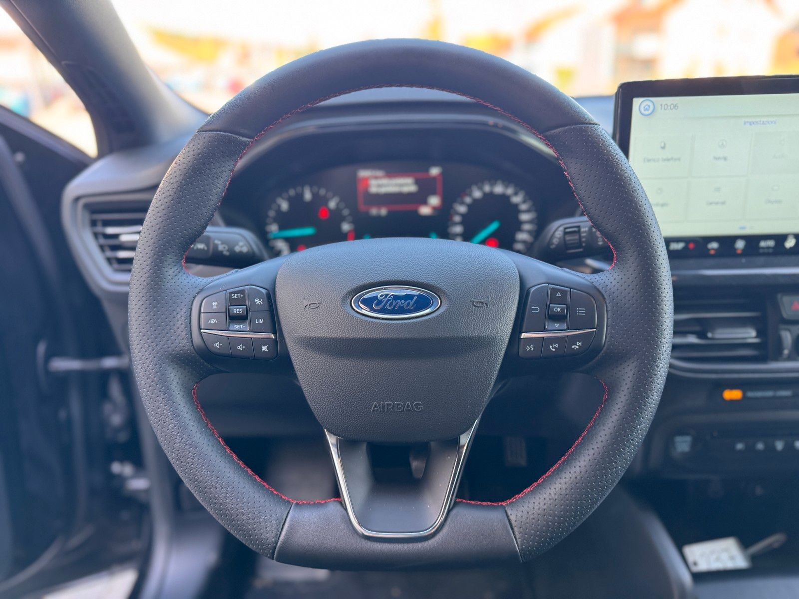 Ford Focus St-Line 1.5 Turnier ABSTEMP. KAMERA NAVI