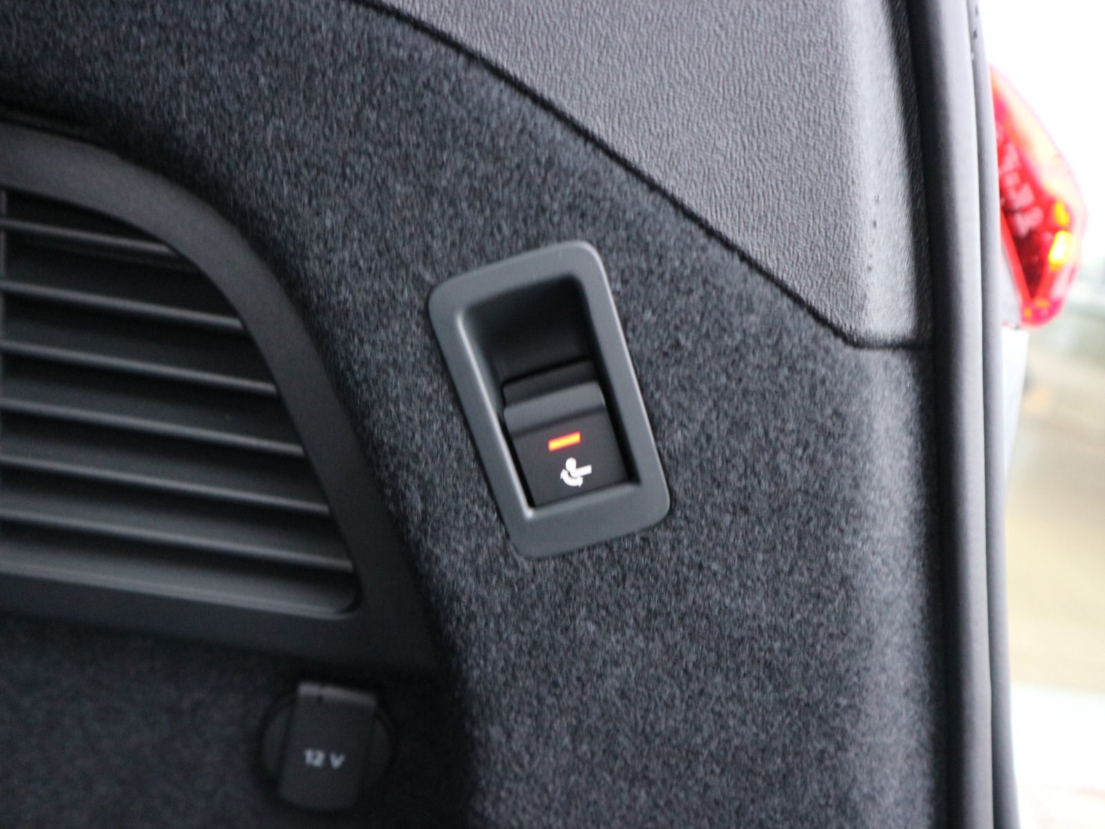 Audi A5 Avant TDI quattro 150 kW S tronic S line*AHK*