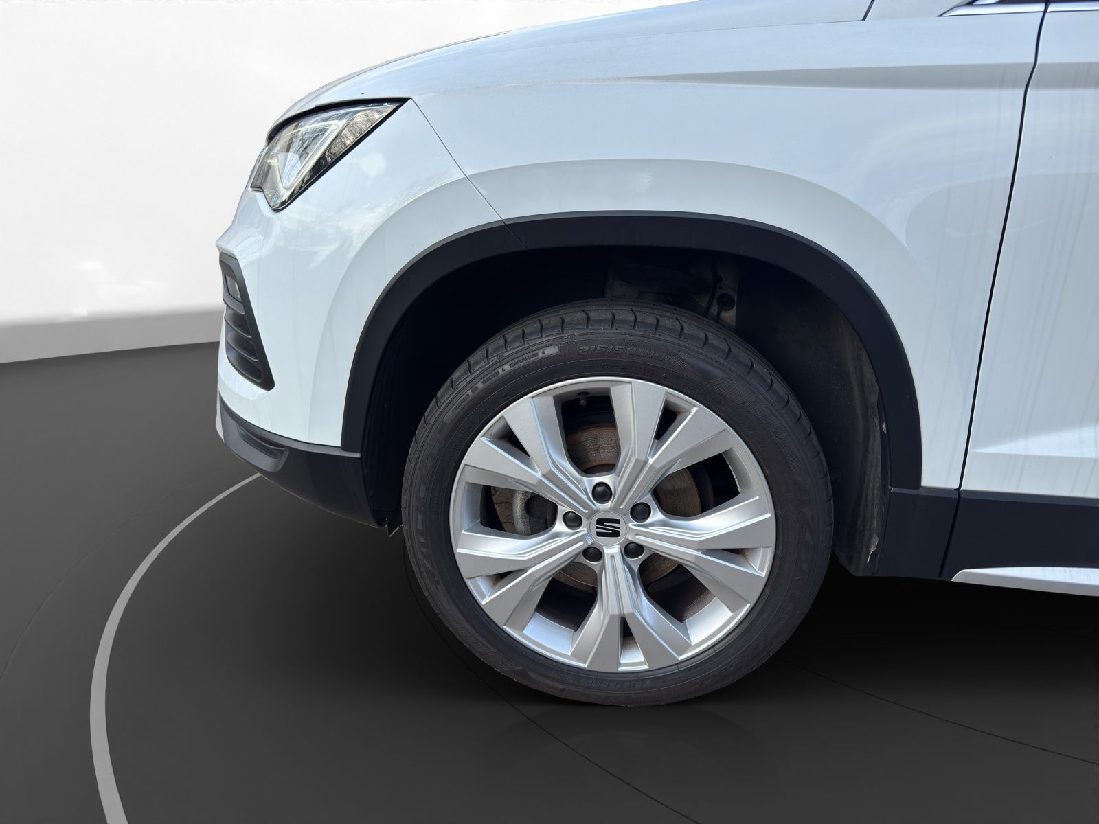Seat Ateca 1.5 TSI Xperience AHK LED LM 18" Navi 360°