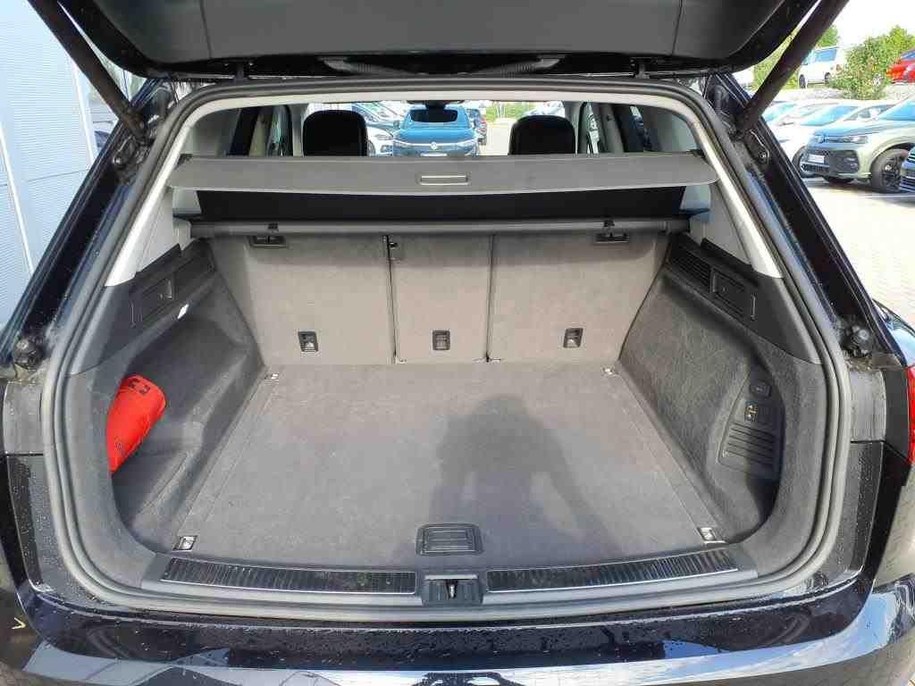 Volkswagen Touareg 4Motion 3.0 TDI - Samsaru's Car Outlet