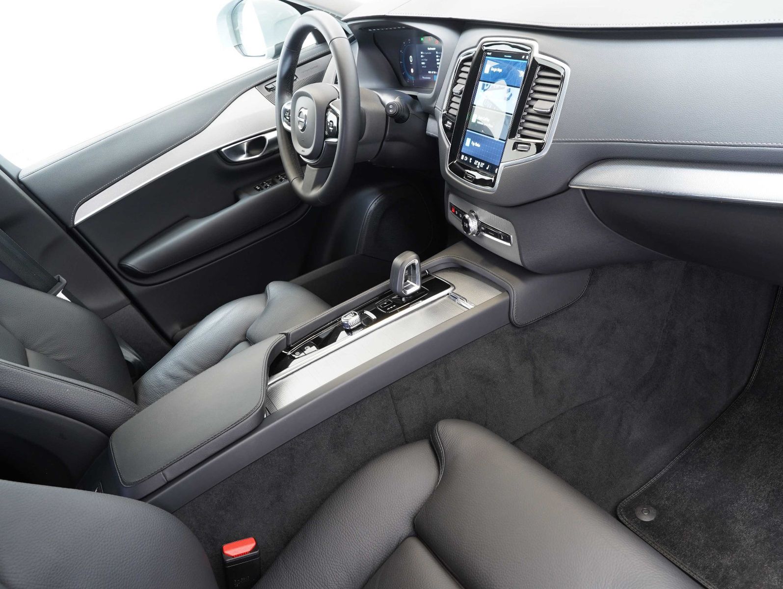 Volvo XC90 B5 D AWD Plus Bright FOUR-C/AHK/7-SITZE