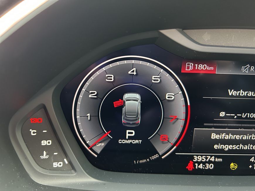 Audi Q3 45 TFSI Sportback quattro S line - Samsaru's Car Outlet