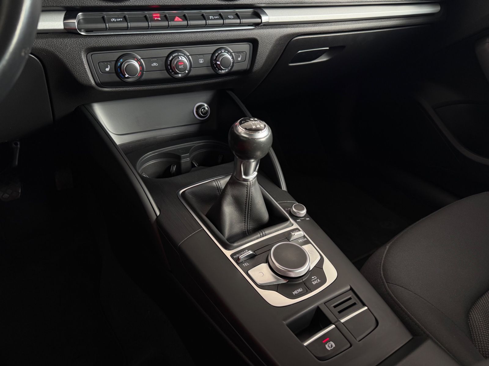 Audi A3 Limousine 30 TFSI basis - Samsaru's Car Outlet