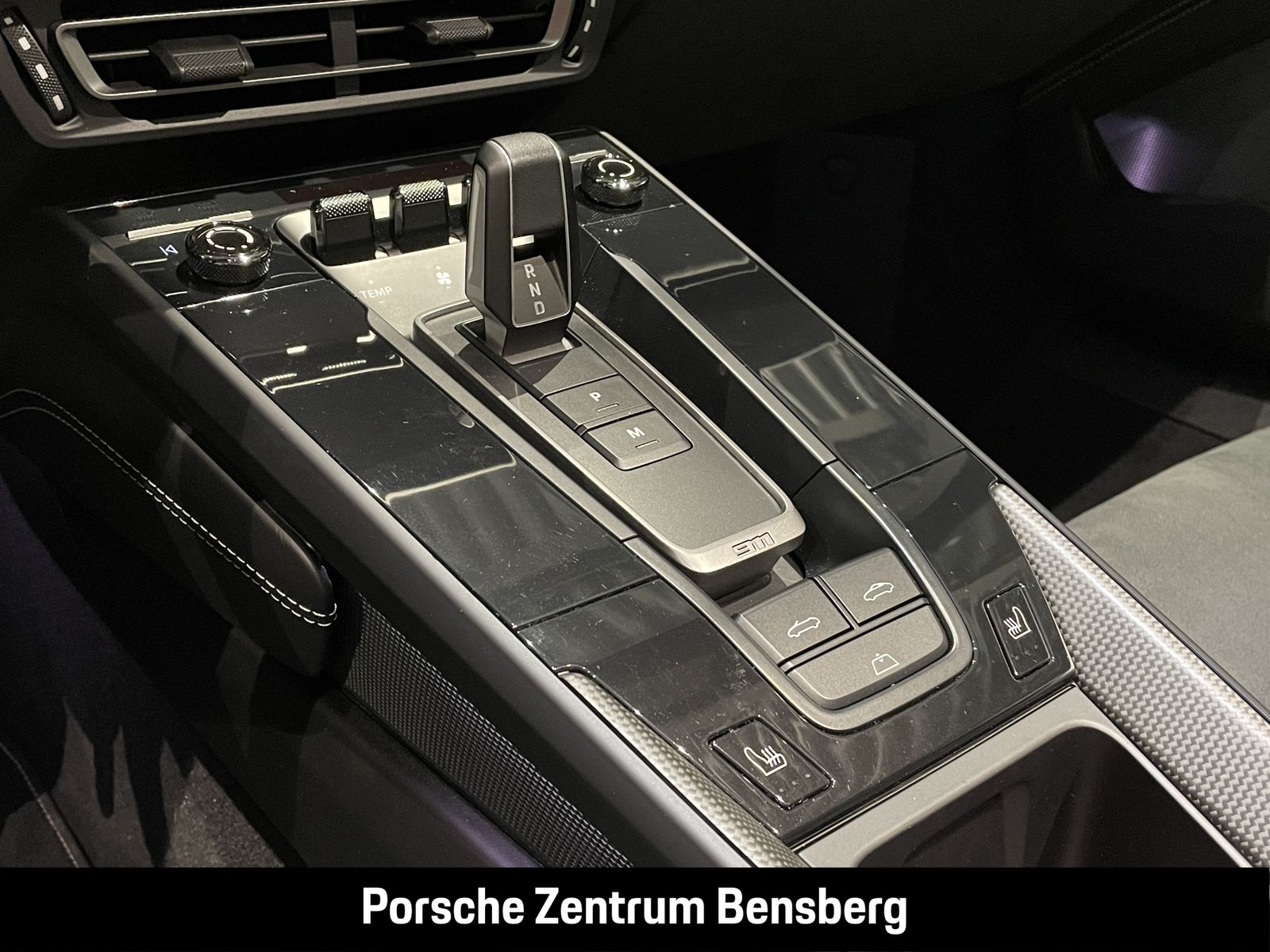 Porsche 911 Carrera 4 GTS Cabriolet Burmester Lift 18Weg