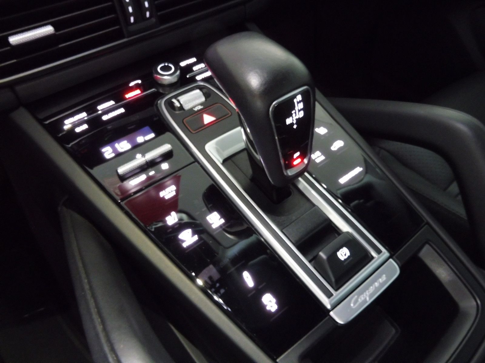 Porsche Cayenne Coupe E-Hybrid Approved/360°/Spur/Pano