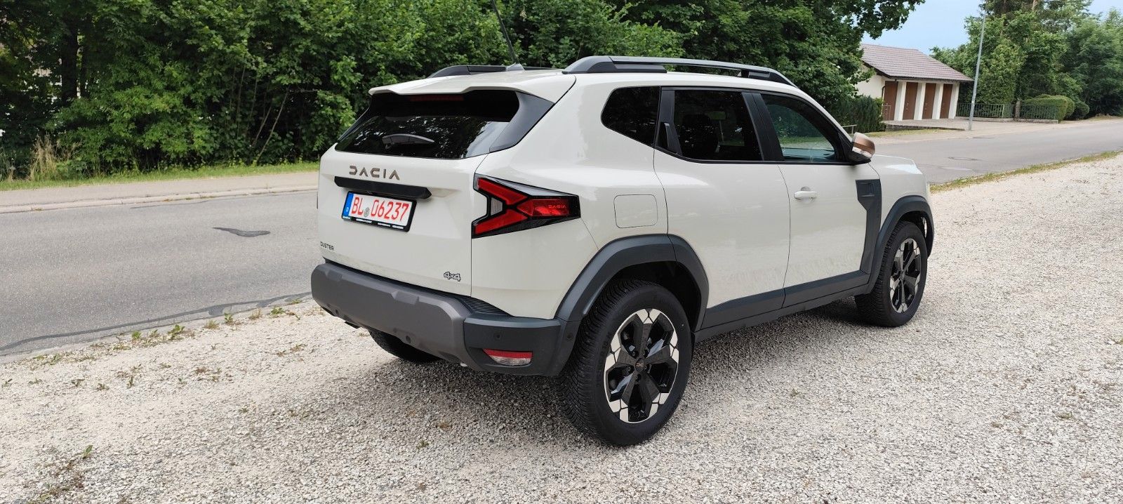 Dacia Duster TCe 130 4x4 Extreme - Samsaru's Car Outlet