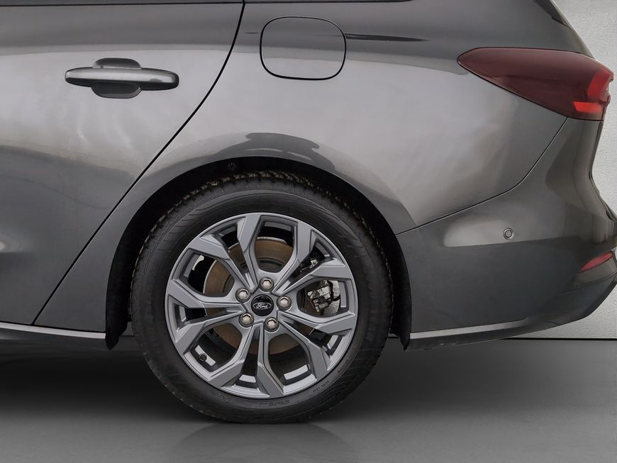 Ford Focus Turnier 1.5  Aut. ST-LINE X AHK+LED+NAVI+S