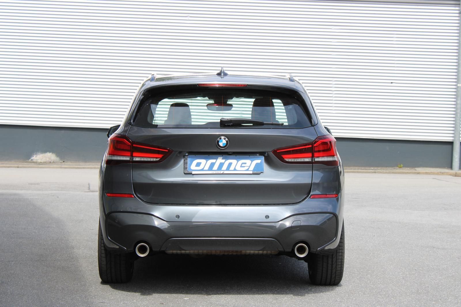 BMW X1 xDrive 20 i M Sportpaket - Samsaru's Car Outlet