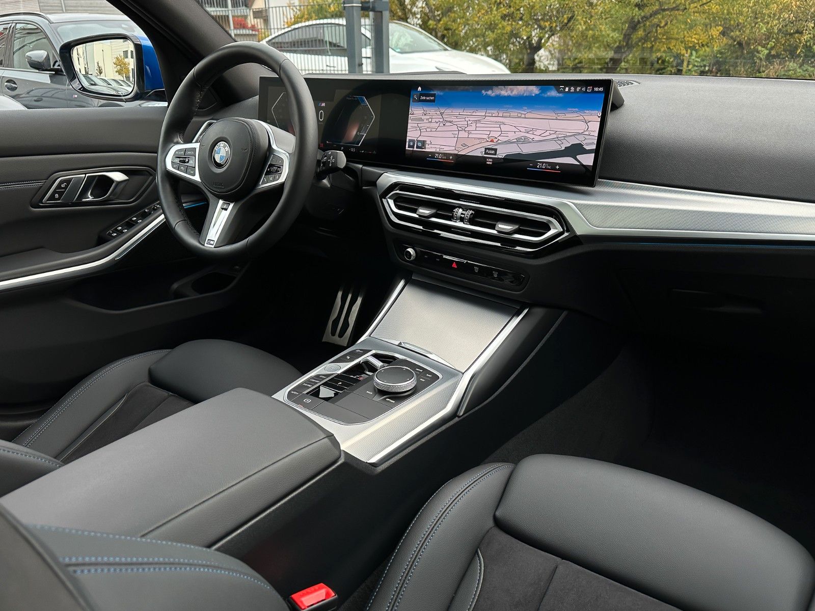 BMW 320d xD M Sport - Samsaru's Car Outlet