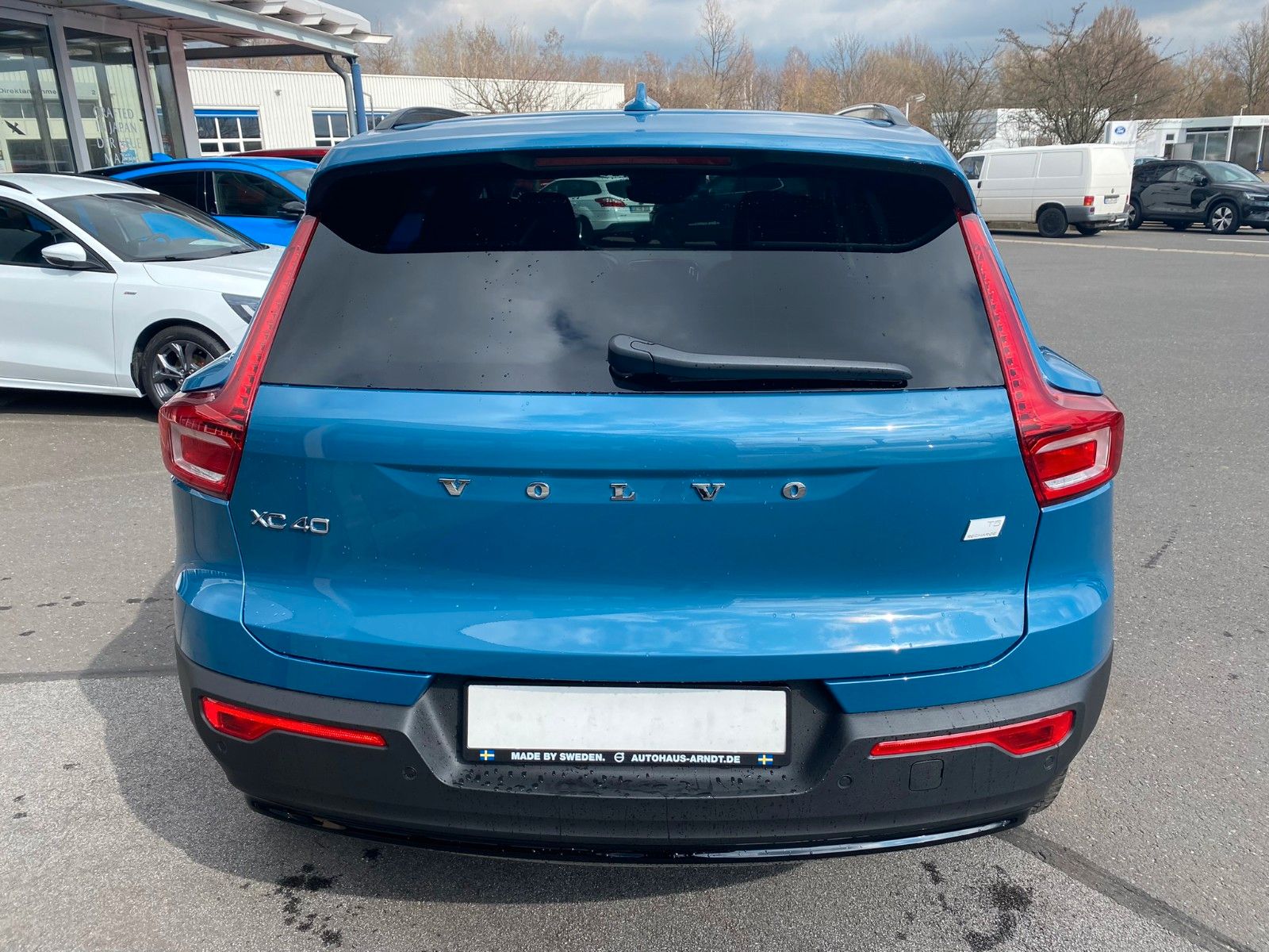 Volvo XC40 T5 Plus Dark Recharge Plug-In Hybrid 2WD