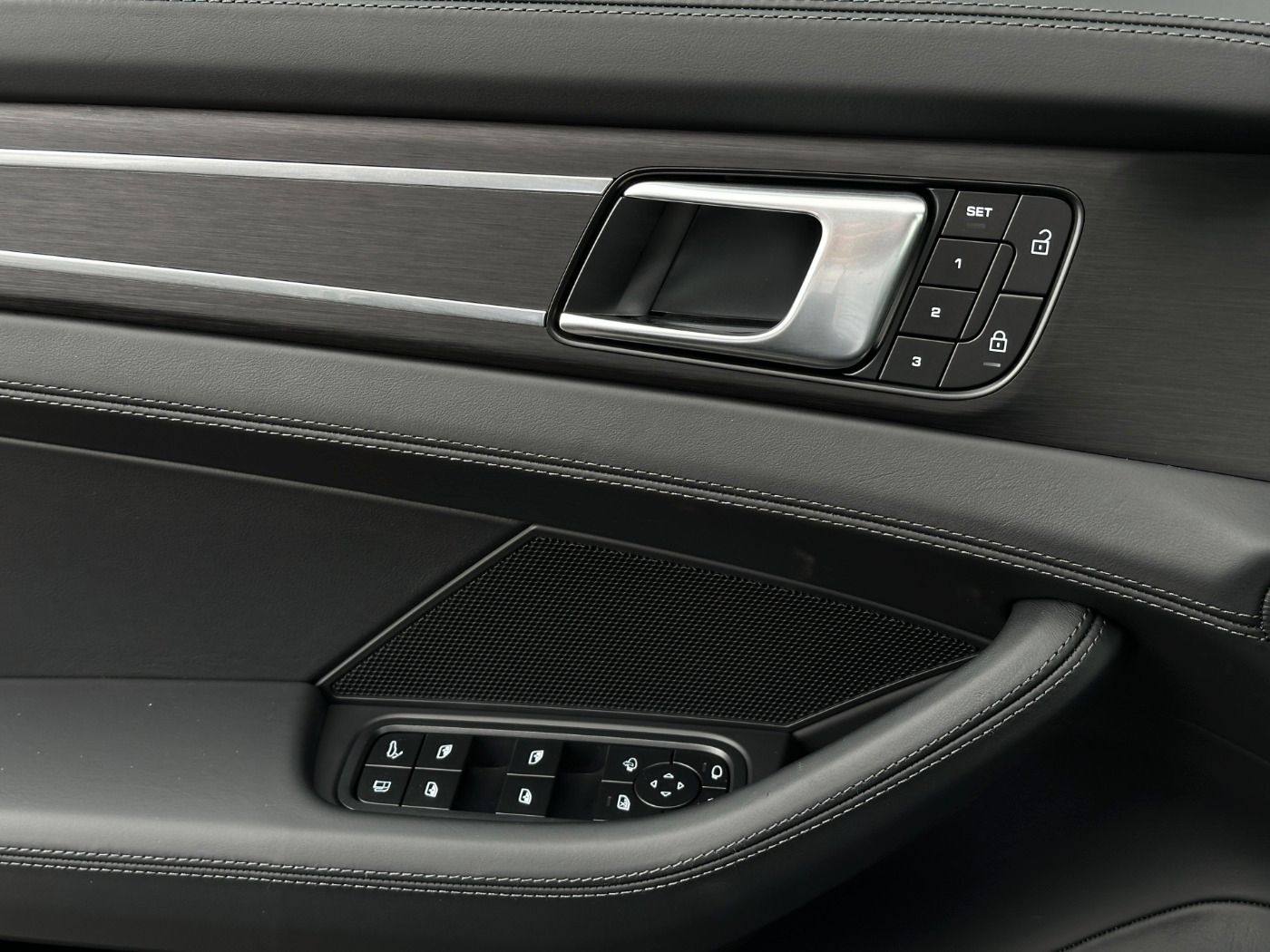Porsche Panamera 4 E-Hybrid Sport Turismo Plat. Ed. 360°