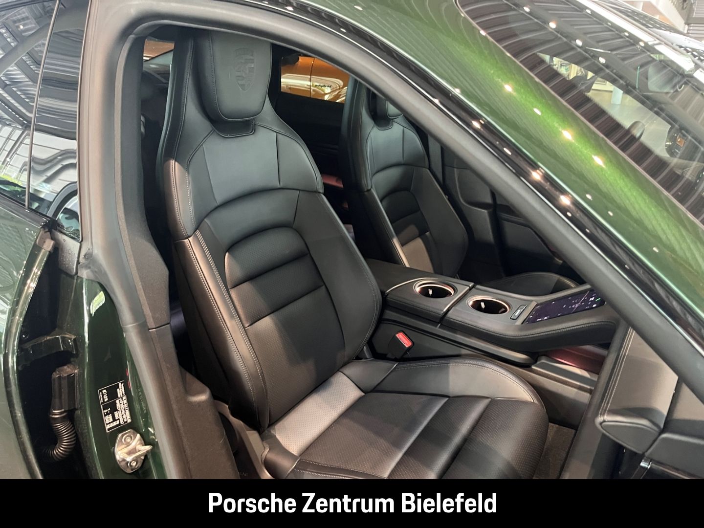 Porsche Taycan 4S LED-Matrix BOSE Panorama Luftfederung