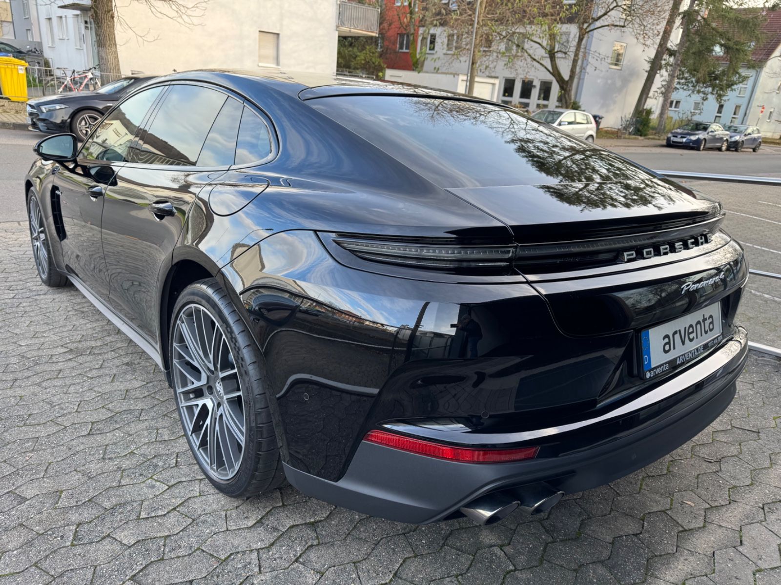 Porsche 4E-HYBRID|-7% LP|ACTIVE RIDE|SPORTABGAS|CARBON|