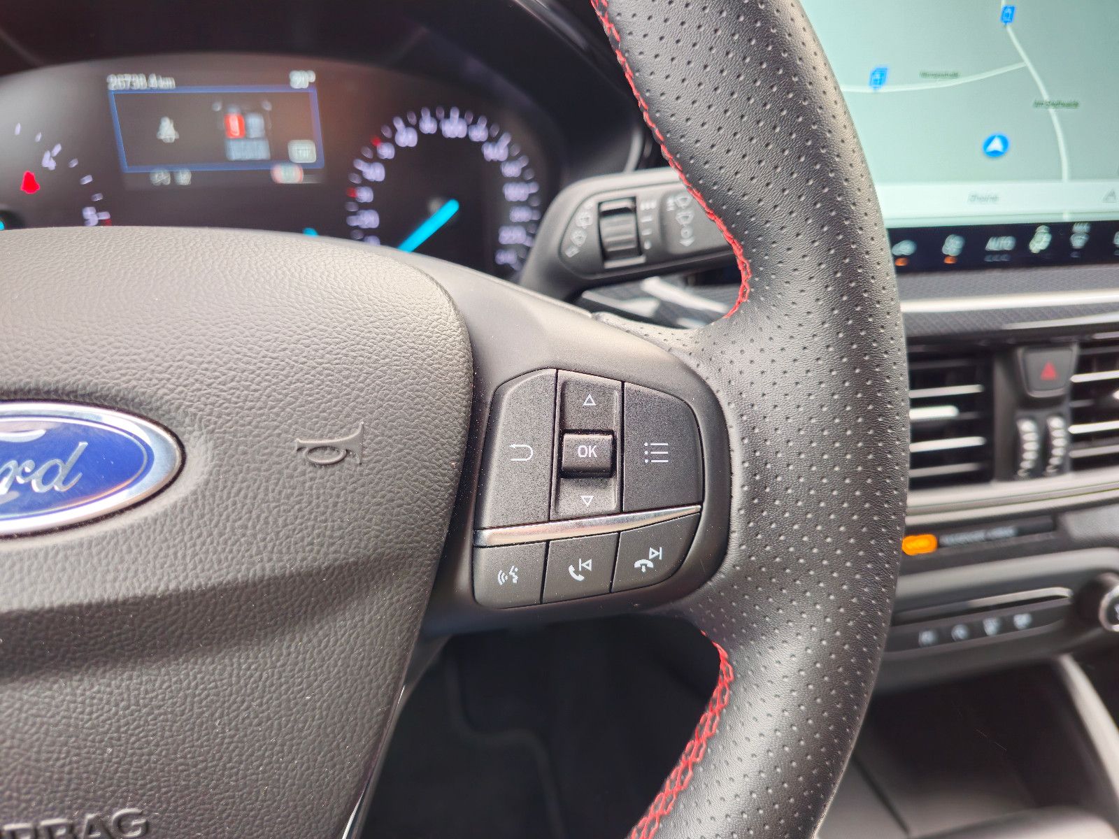 Ford Focus Turnier ST-Line Kamera Keyless Automat ACC