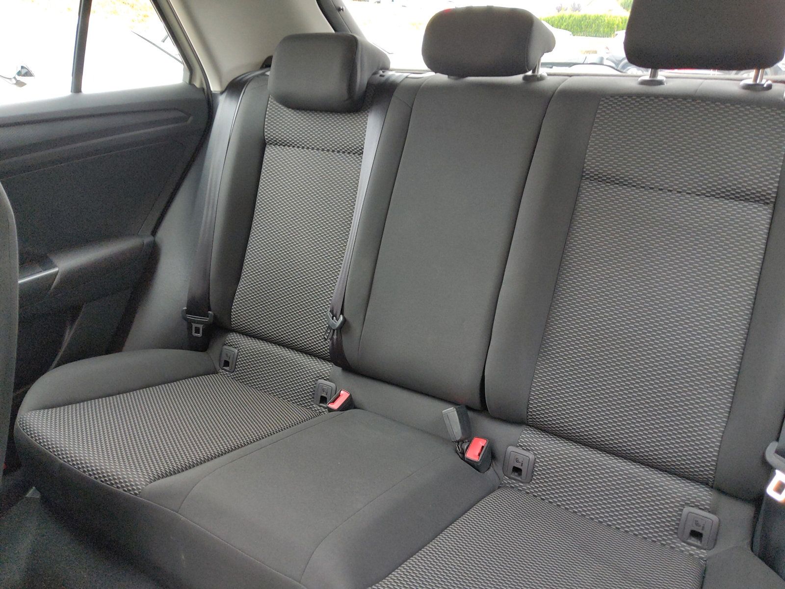 Volkswagen T-ROC 1.0 TSI - Samsaru's Car Outlet
