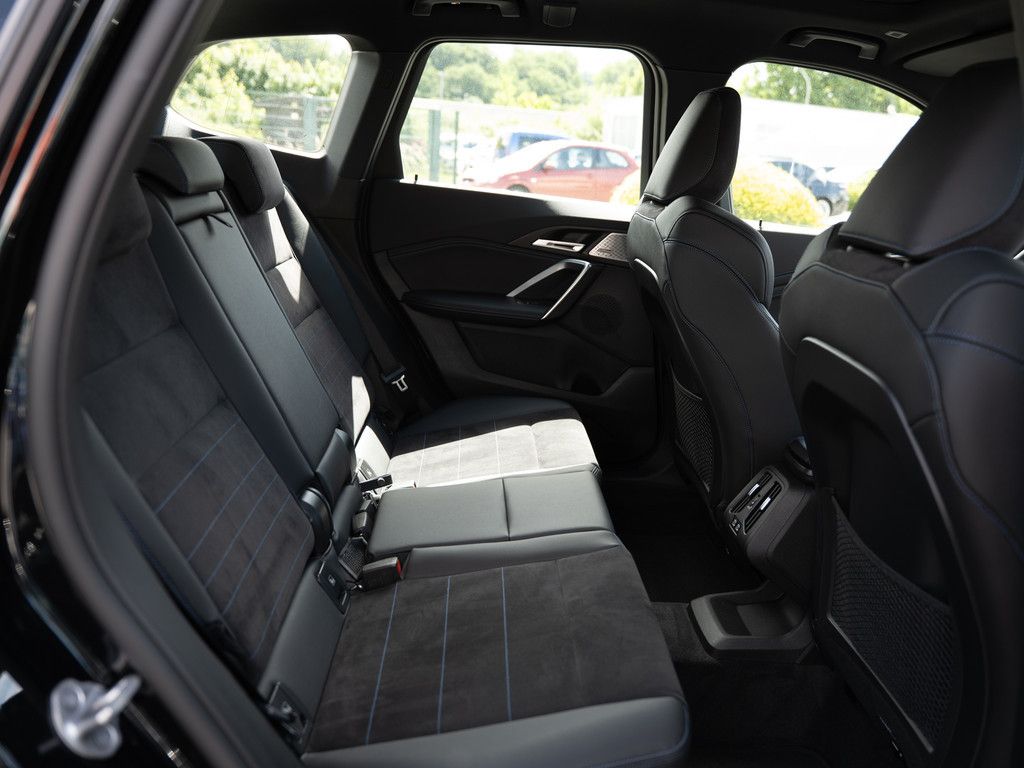 BMW X1 xDrive23i M-Sport - Samsaru's Car Outlet