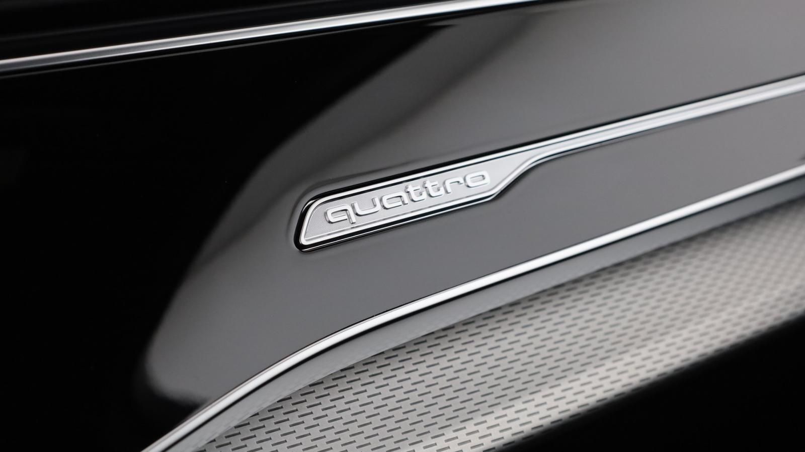 Audi Q7 50 TDI quattro S line